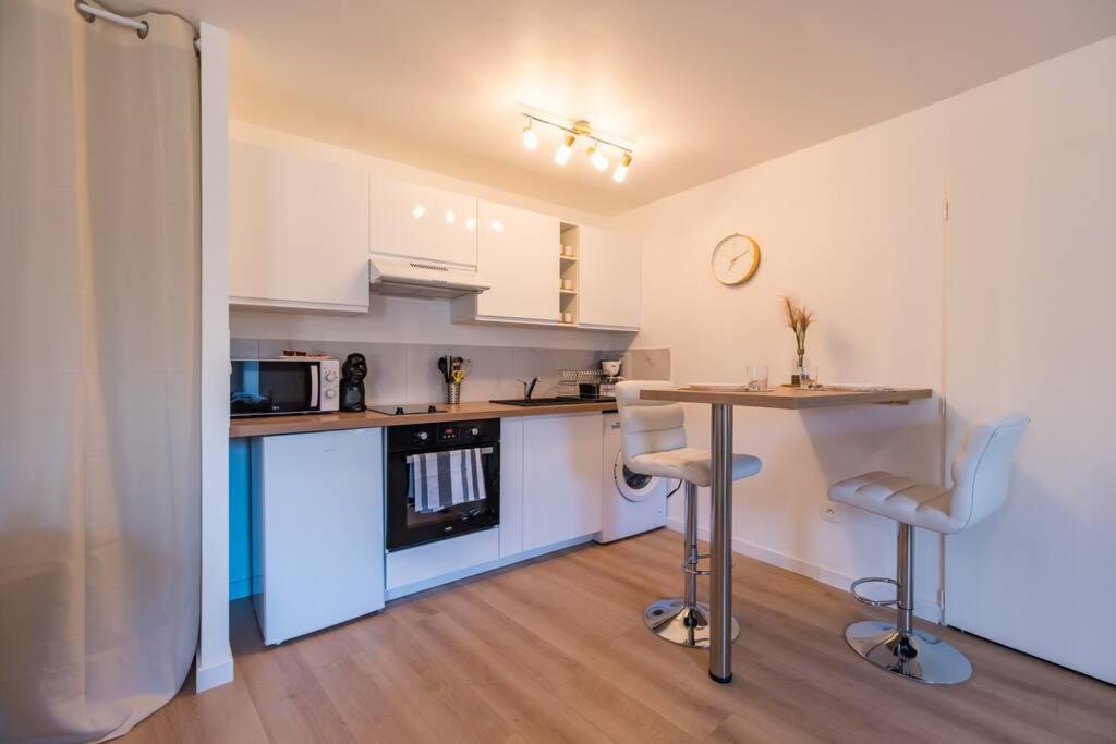 Appartement Studio Cosy - Plein Coeur De Lannion Extérieur photo